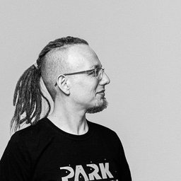 Maciek Palmowski 🌴