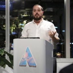 Tom Whitaker @ReactConfAU