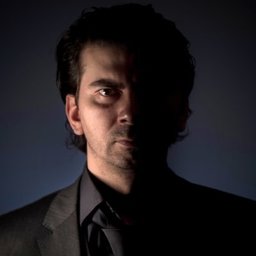 Gary 鯨理／경리 Illyes